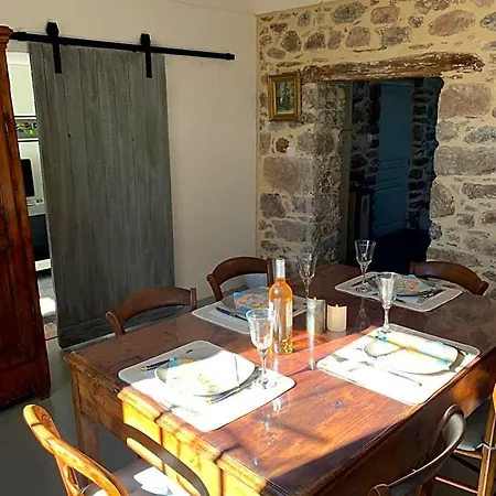 Hotel Maison De Village Authentique Octon